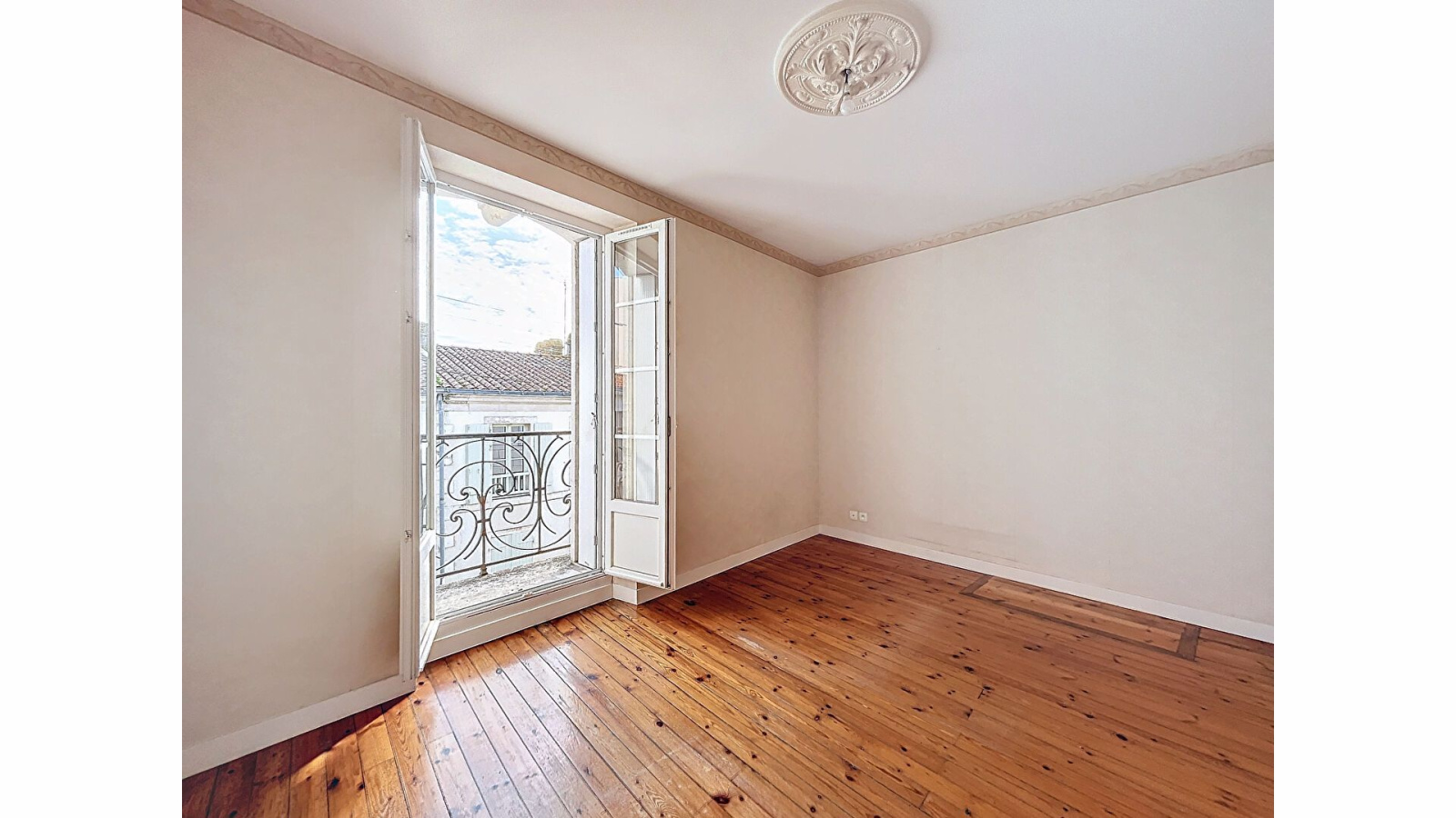 Image_1, Maison, Les Sables-d'Olonne, ref :3382